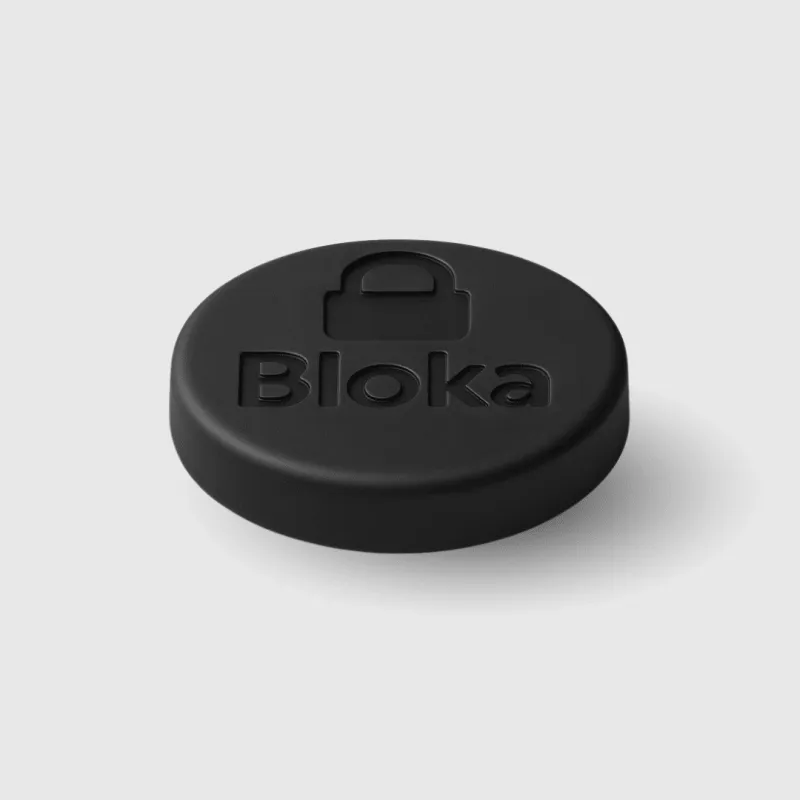 Bloka Tag black, side view
